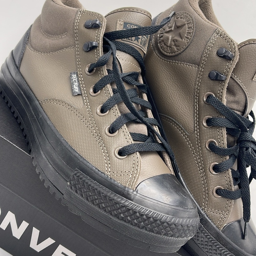 Converse Men’s High-Top Boots in Olive Green and Black with Orange Pull-Tab - Picture 7 of 16